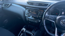 Nissan Qashqai 1.3 DiG-T Acenta Premium 5dr Petrol Hatchback